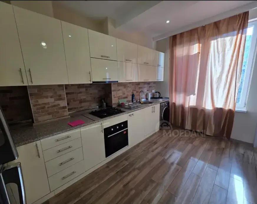 ქირავდება 3 ოთახიანი ბინა 85მ² 5/12 სართ თბილისი - photo 9