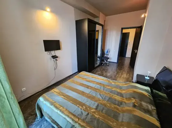 ქირავდება 2 ოთახიანი ბინა 60მ² 3/12 სართ თბილისი