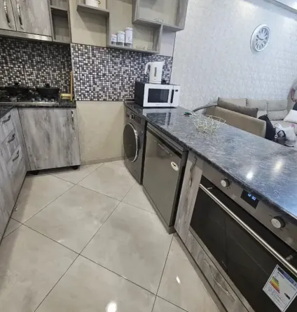 ქირავდება 3 ოთახიანი ბინა 100მ² 9/12 სართ თბილისი