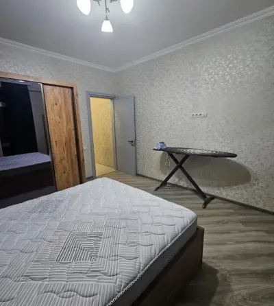 ქირავდება 3 ოთახიანი ბინა 100მ² 9/12 სართ თბილისი