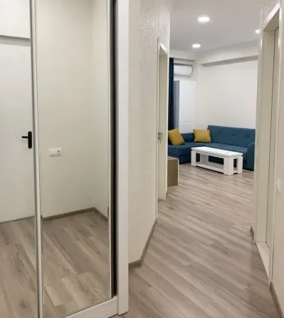 ქირავდება 2 ოთახიანი ბინა 60მ² 8/12 სართ თბილისი