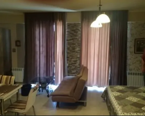 ქირავდება 1 ოთახიანი ბინა 42მ² 2/6 სართ თბილისი