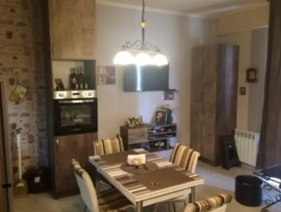 ქირავდება 1 ოთახიანი ბინა 42მ² 2/6 სართ თბილისი