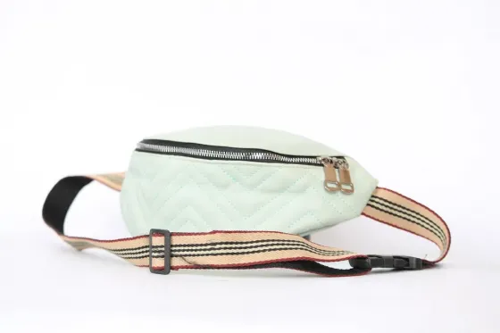 Წელის ჩანთა ღია მწვანე თბილისი