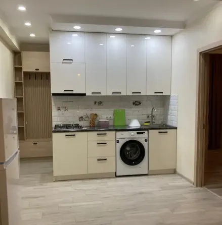 ქირავდება 2 ოთახიანი ბინა 50მ² 2/2 სართ თბილისი