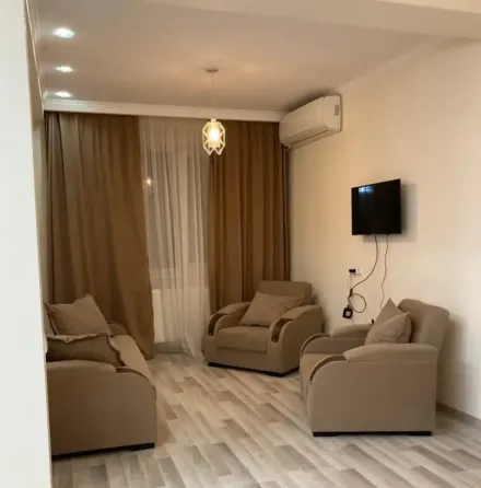 ქირავდება 2 ოთახიანი ბინა 50მ² 2/2 სართ თბილისი