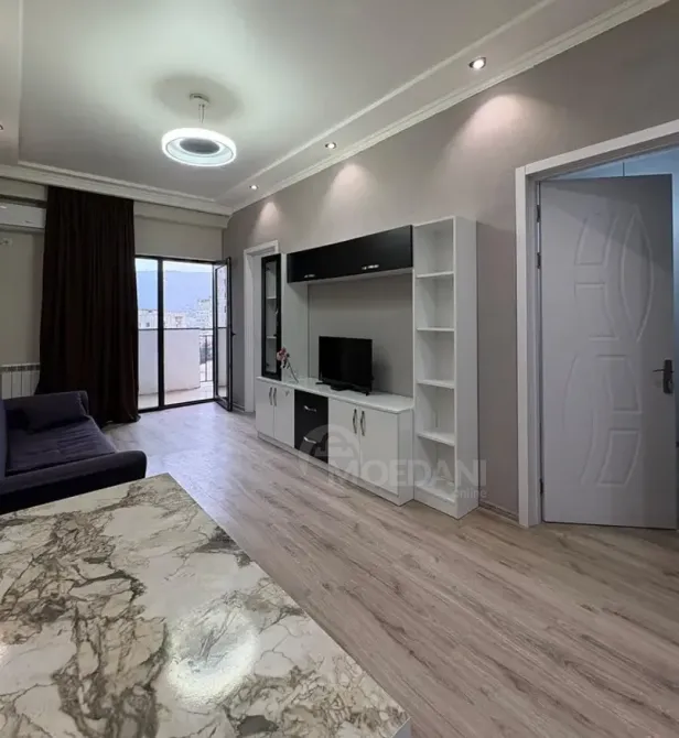 ქირავდება 3 ოთახიანი ბინა 58მ² 3/10 სართ თბილისი - photo 1