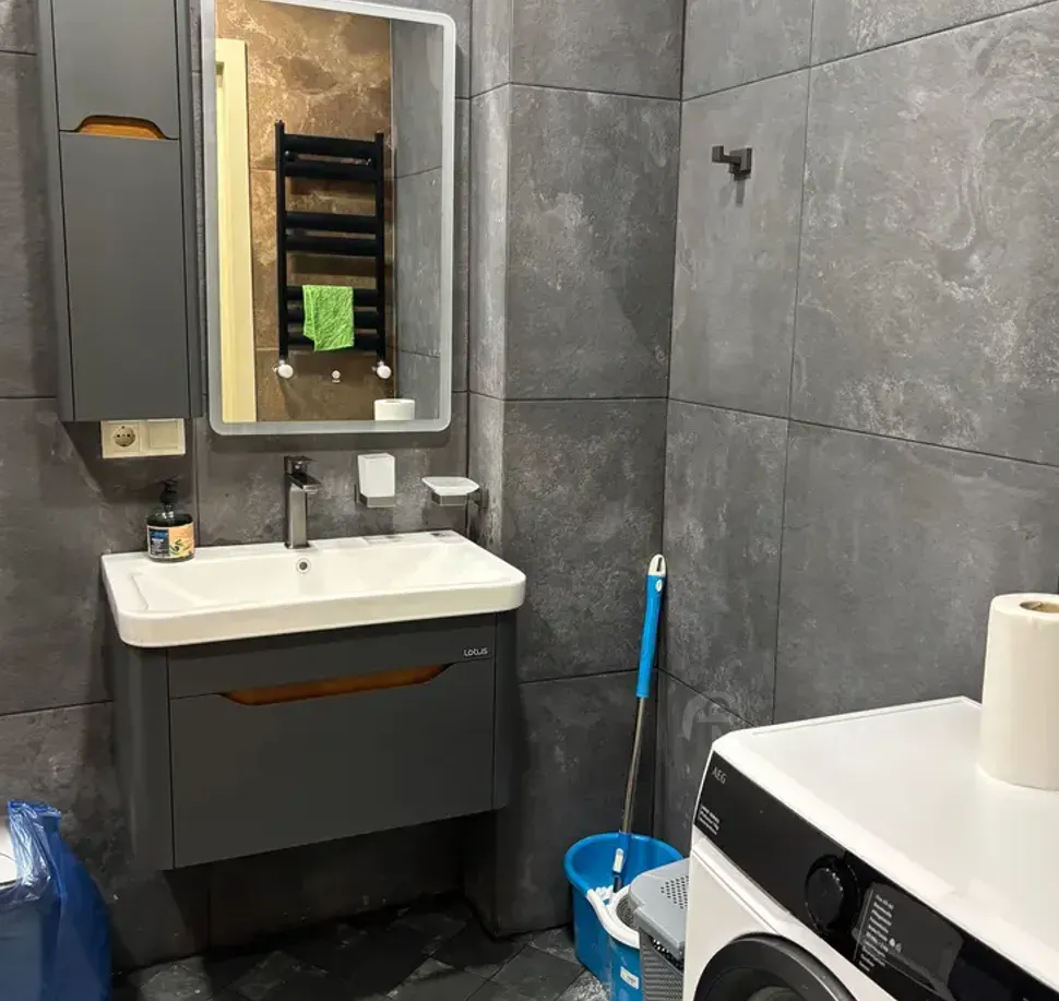 ქირავდება 2 ოთახიანი ბინა 60მ² 11/15 სართ თბილისი - photo 2