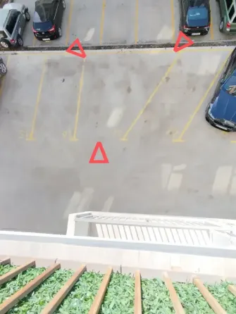 იყიდება 3 ოთახიანი ბინას 55მ² 3/5 სართ თბილისი