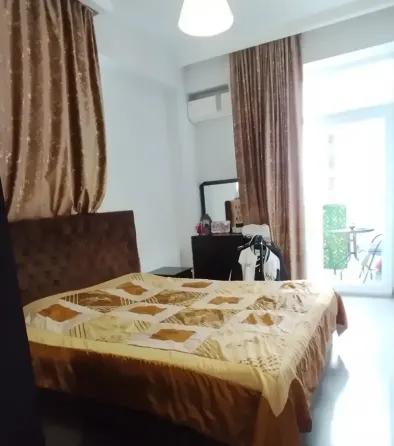 იყიდება 3 ოთახიანი ბინას 55მ² 3/5 სართ თბილისი