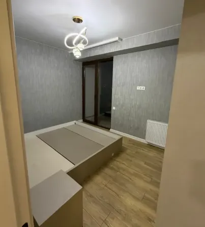 იყიდება 3 ოთახიანი ბინას 73.3მ² 14/17 სართ თბილისი