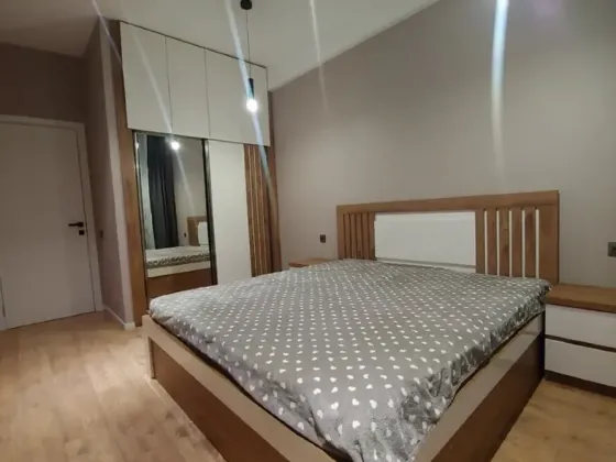 იყიდება 2 ოთახიანი ბინას 57.1მ² 3/10 სართ თბილისი