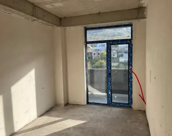 იყიდება 2 ოთახიანი ბინას 56მ² 12/12 სართ თბილისი