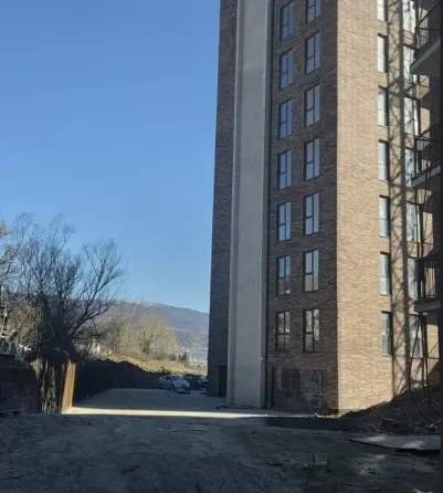 იყიდება 1 ოთახიანი ბინას 54.7მ² 5/12 სართ თბილისი