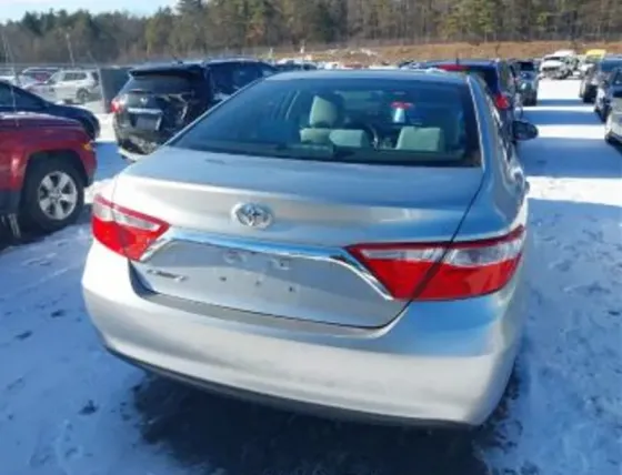 Toyota Camry 2.5L 2016 Тбилиси