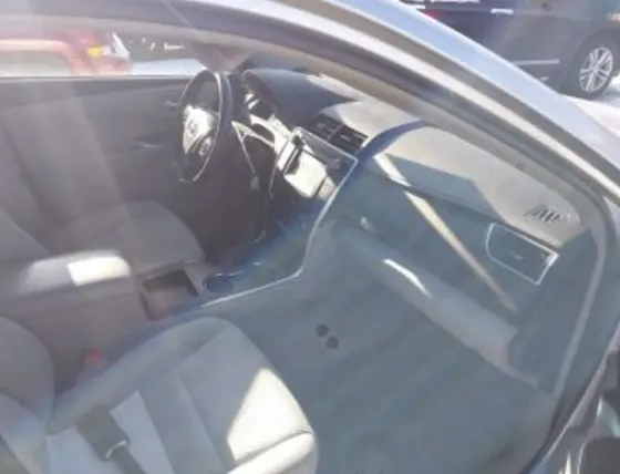 Toyota Camry 2.5L 2016 Тбилиси