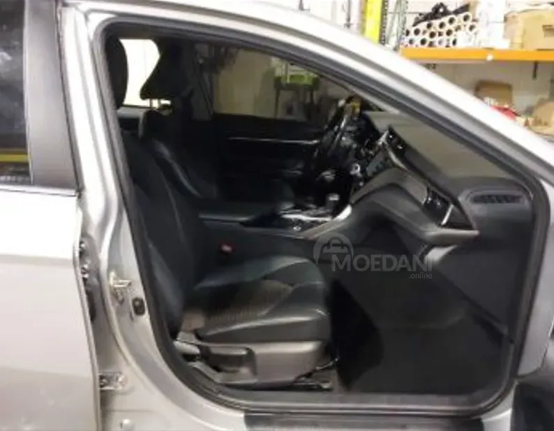 Toyota Camry 2.5L 2020 Тбилиси - изображение 4
