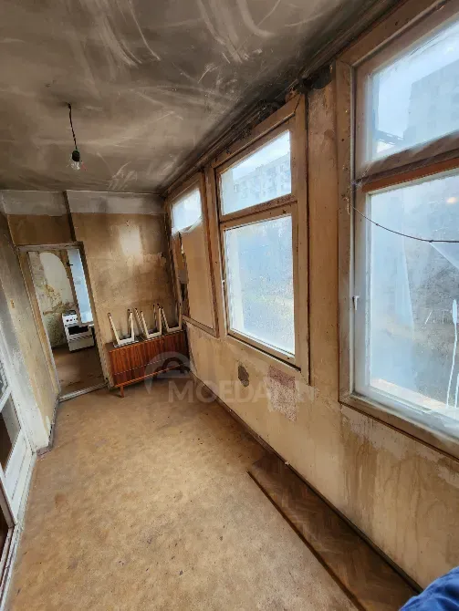 იყიდება 3 ოთახიანი ბინას 80მ² 4/8 სართ თბილისი - photo 12