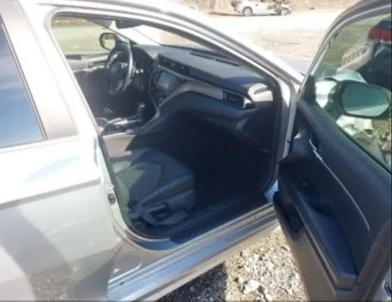 Toyota Camry 2.5L 2020 Тбилиси