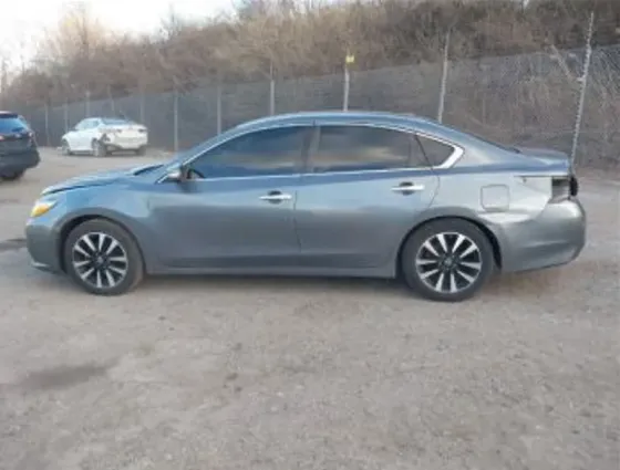 Nissan Altima 2018 თბილისი