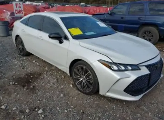 Toyota Avalon 3.5L 2019 Тбилиси