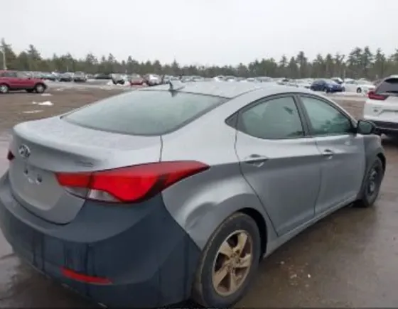 Hyundai Elantra 2015 Тбилиси