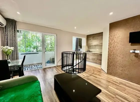 ქირავდება 2 ოთახიანი ბინა 60მ² 1/8 სართ თბილისი