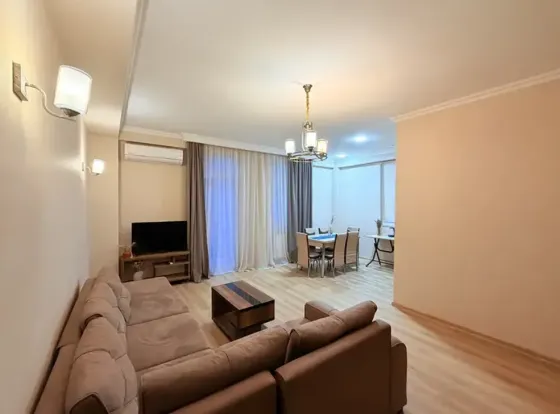 ქირავდება 3 ოთახიანი ბინა 90მ² 10/12 სართ თბილისი