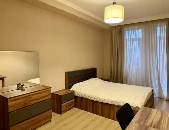 ქირავდება 3 ოთახიანი ბინა 90მ² 10/12 სართ თბილისი