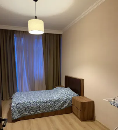 ქირავდება 3 ოთახიანი ბინა 90მ² 10/12 სართ თბილისი