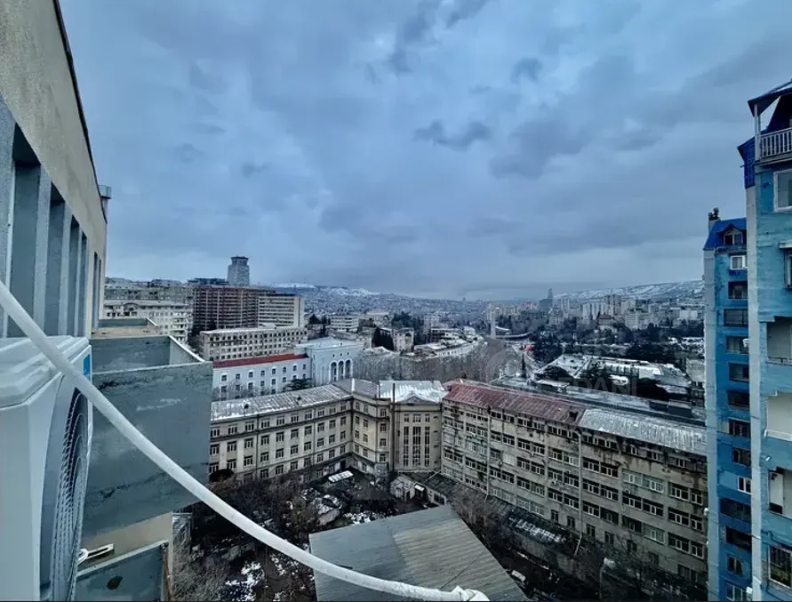 ქირავდება 3 ოთახიანი ბინა 90მ² 10/12 სართ თბილისი - photo 2