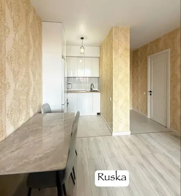 იყიდება 2 ოთახიანი ბინას 55მ² 5/43 სართ ბათუმი - photo 7