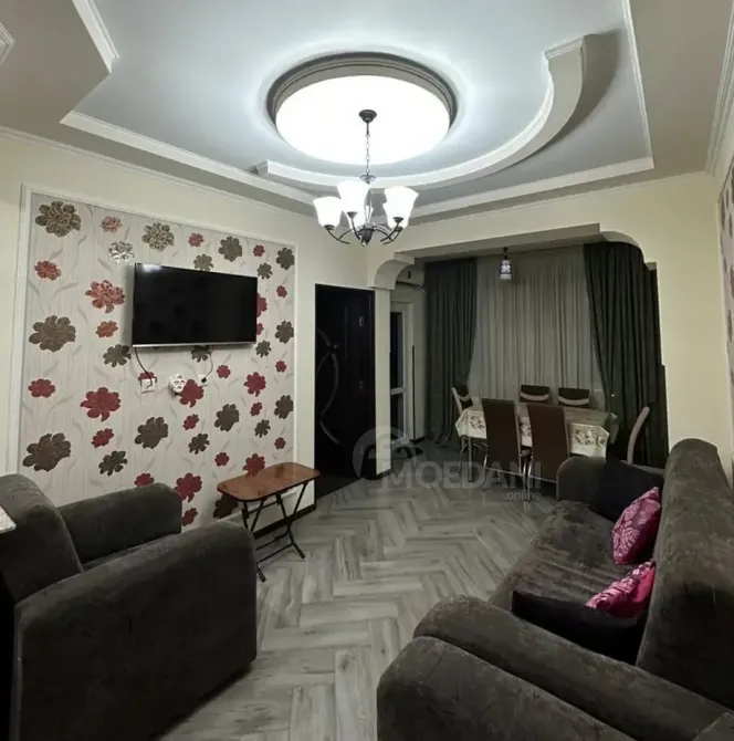 ქირავდება 2 ოთახიანი ბინა 55მ² 10/15 სართ თბილისი - photo 1