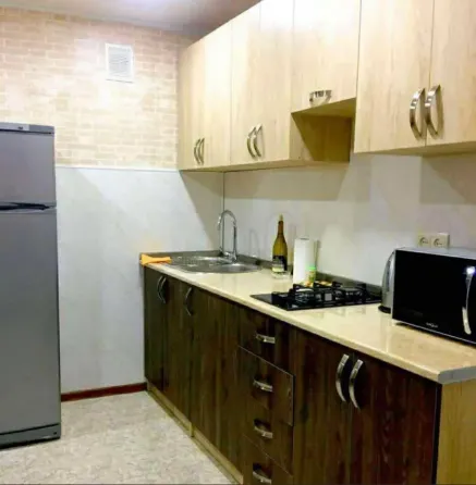 ქირავდება 3 ოთახიანი ბინა 60მ² 4/8 სართ თბილისი