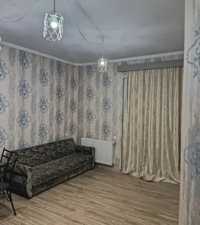 ქირავდება 2 ოთახიანი ბინა 45მ² 3/8 სართ თბილისი