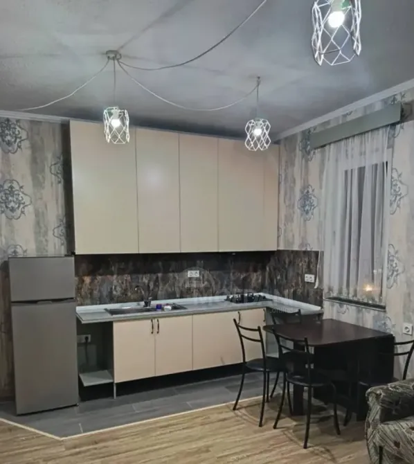 ქირავდება 2 ოთახიანი ბინა 45მ² 3/8 სართ თბილისი - photo 4