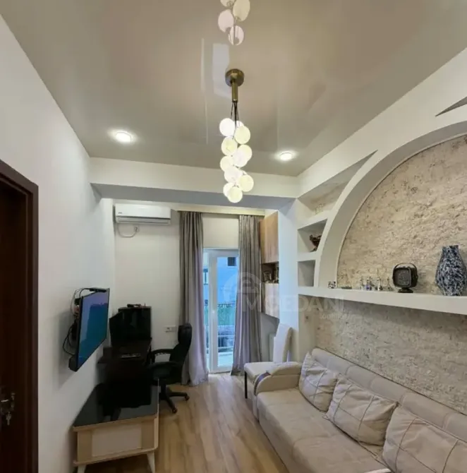 ქირავდება 2 ოთახიანი ბინა 40მ² 1/10 სართ თბილისი - photo 2