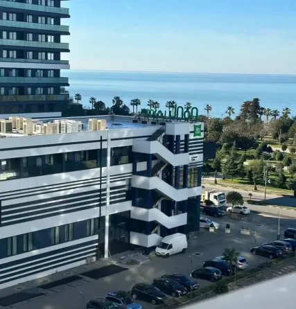 იყიდება 1 ოთახიანი ბინას 30მ² 8/16 სართ ბათუმი