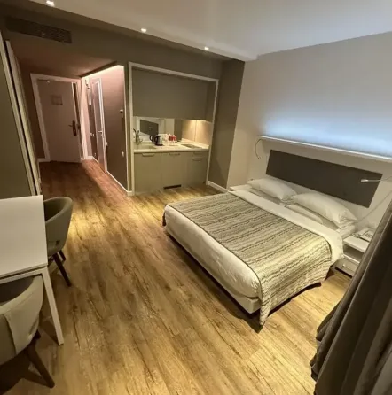 იყიდება 1 ოთახიანი ბინას 30მ² 26/38 სართ ბათუმი