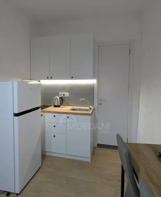 ქირავდება 2 ოთახიანი ბინა 60მ² 2/2 სართ თბილისი - photo 9