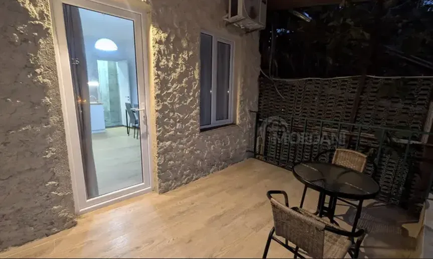 ქირავდება 2 ოთახიანი ბინა 60მ² 2/2 სართ თბილისი - photo 2