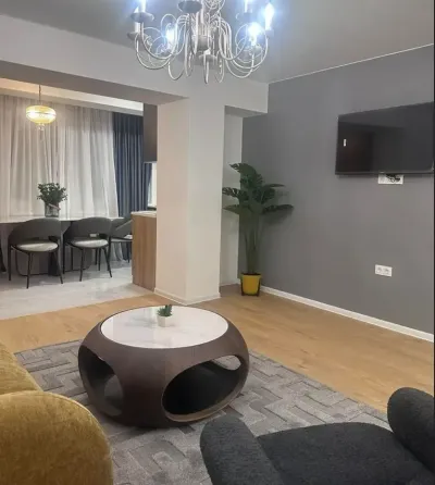 იყიდება 2 ოთახიანი ბინას 57მ² 2/7 სართ თბილისი