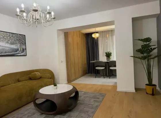 იყიდება 2 ოთახიანი ბინას 57მ² 2/7 სართ თბილისი