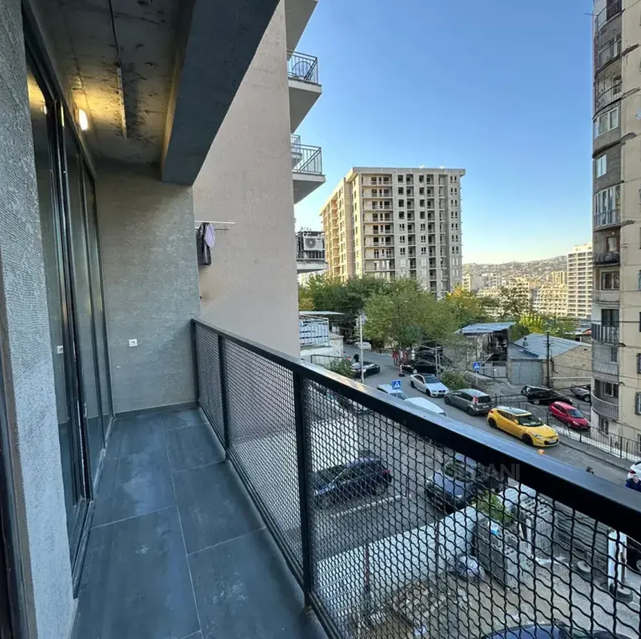 იყიდება 3 ოთახიანი ბინას 75მ² 2/12 სართ თბილისი - photo 12