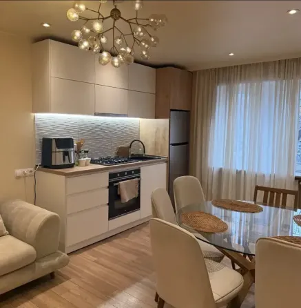 Apartments For Rent two-room 35м² 2/5 floor Tbilisi