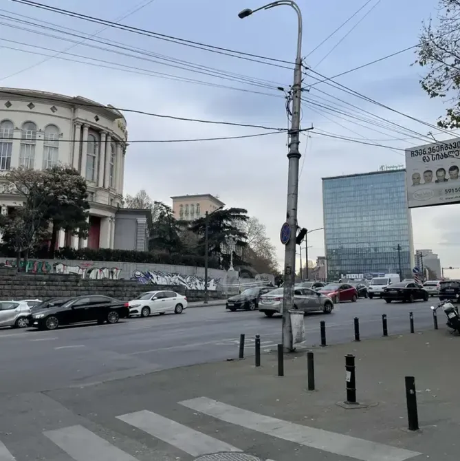 Საოფისე კომერციული ფართი საბურთალოზე თბილისი - photo 11