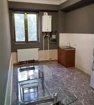 Კომერციული საოფისე ფართი საბურთალოზე თბილისი