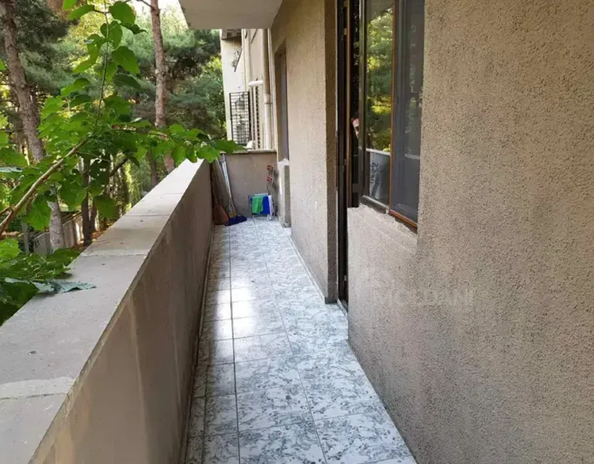 Კომერციული საოფისე ფართი საბურთალოზე თბილისი - photo 2