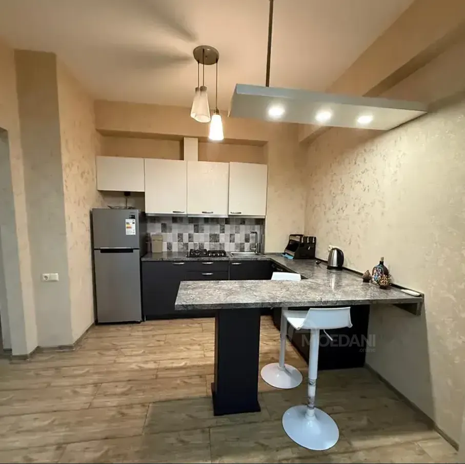 ქირავდება 2 ოთახიანი ბინა 60მ² 3/12 სართ თბილისი - photo 1