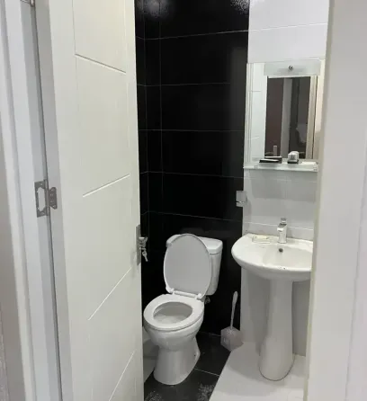 იყიდება 2 ოთახიანი ბინას 43.6მ² 6/11 სართ თბილისი